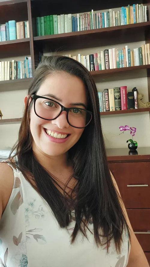 In the office 😁🤓💋 by Isiscristine