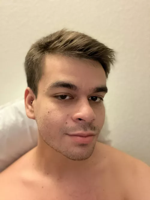 I’ve been struggling with my self confidence lately! Trying to post without deleting..♥️ by somar_reeves