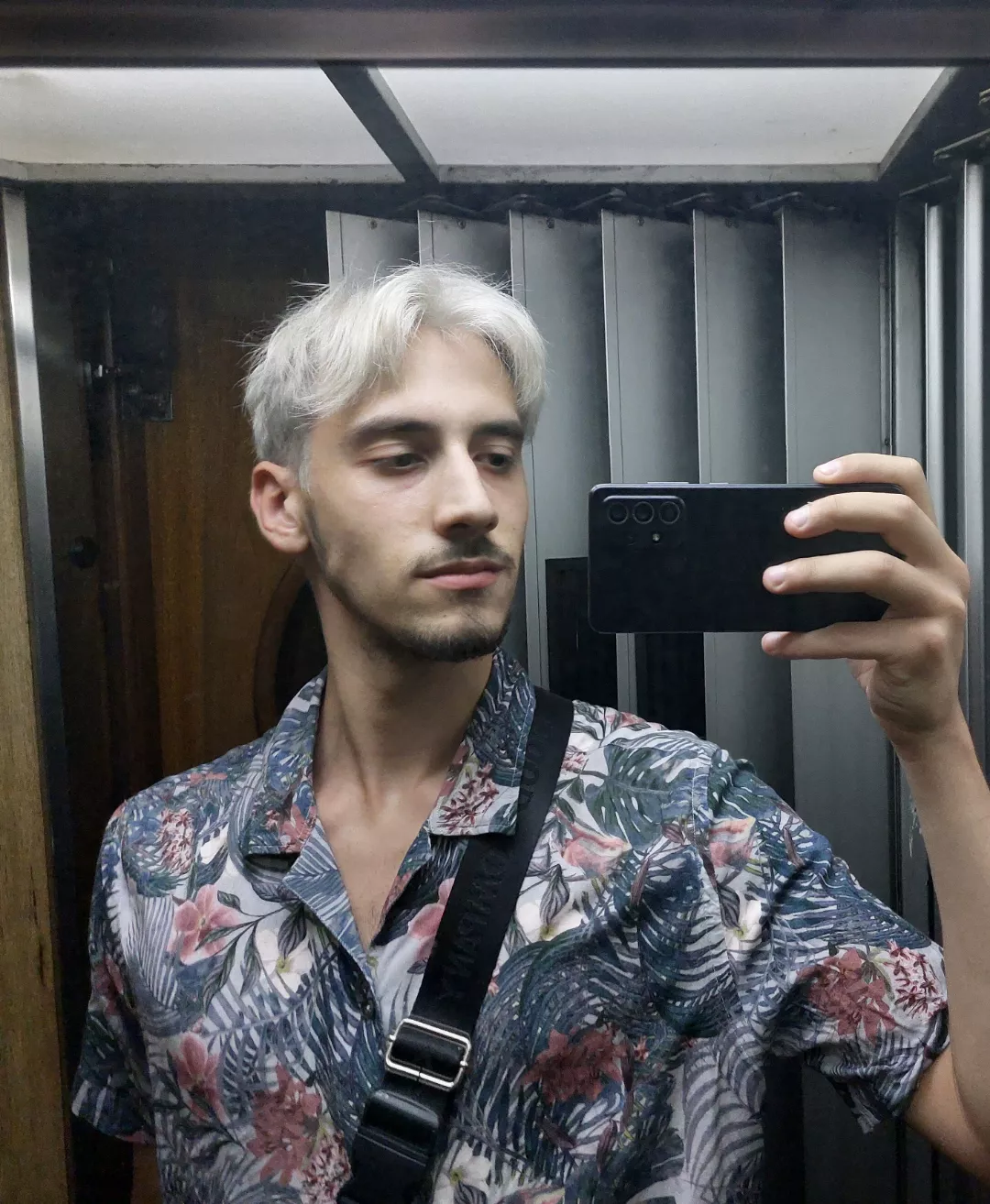 just a hair bleach posted by PabloMartell