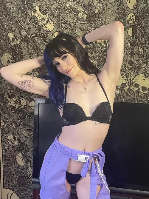 Let me be your raver girl [f] by MercyHaven