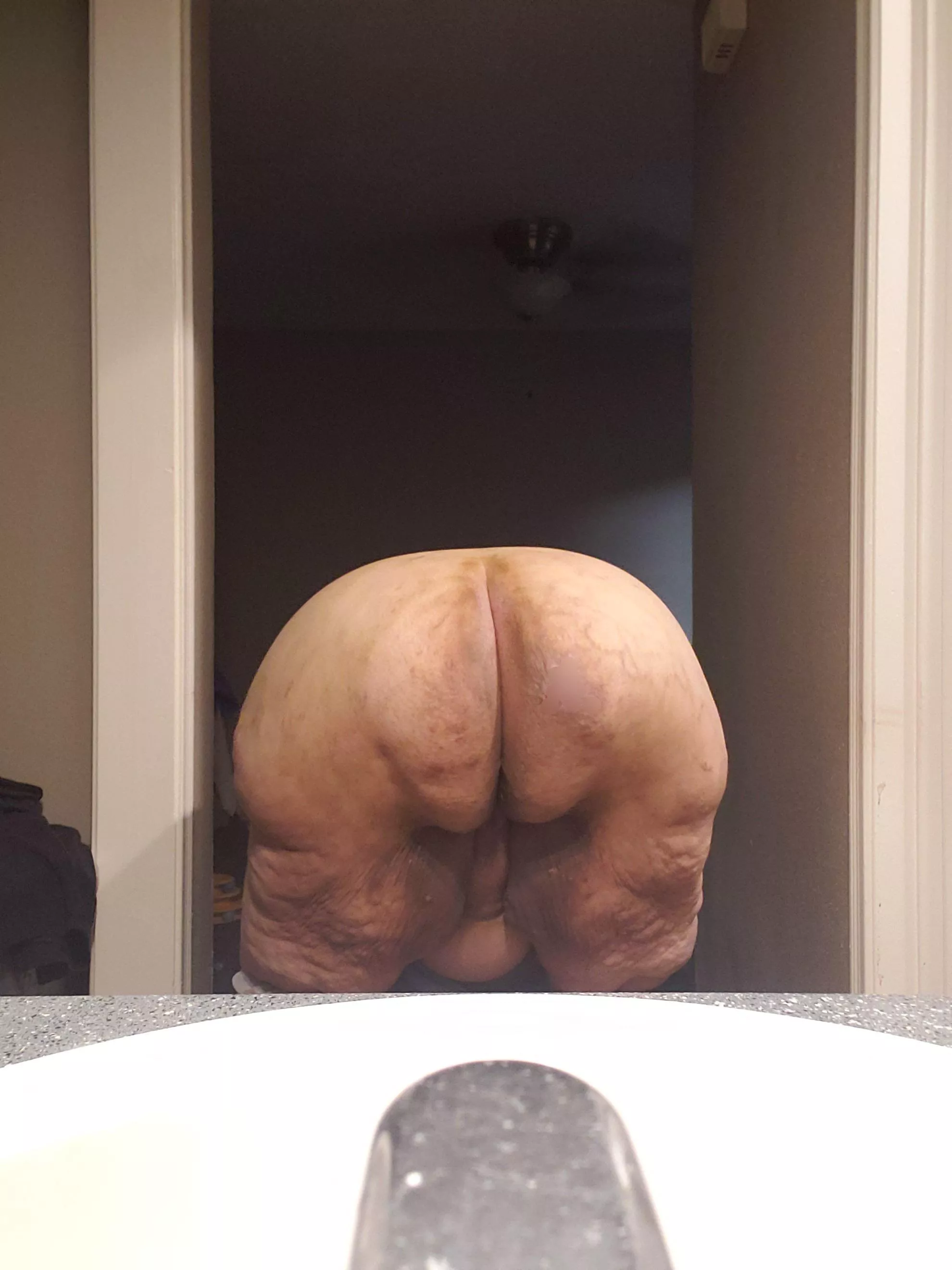 Let me know if you want dirty panties ❤️ posted by ssbbwinsatx