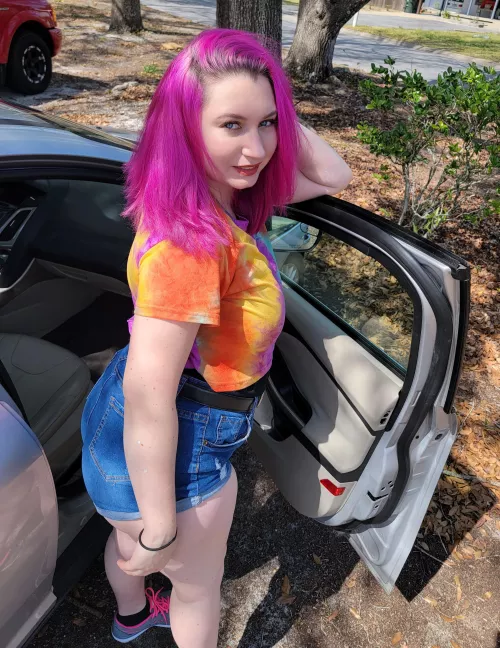 Loving this weather today! 🌞 by PiddyKat