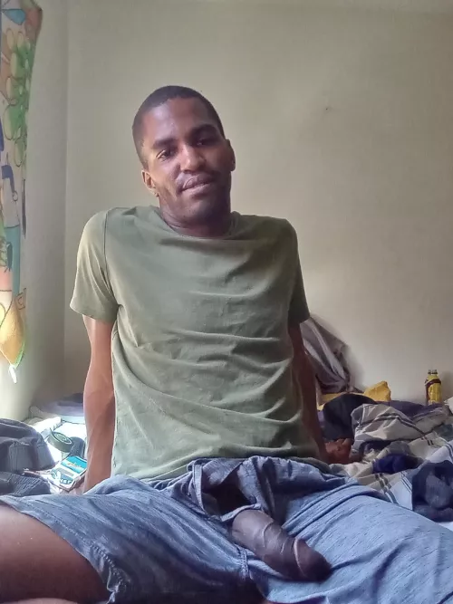 Oops I slipped out 😜 by FloopENoopers0912