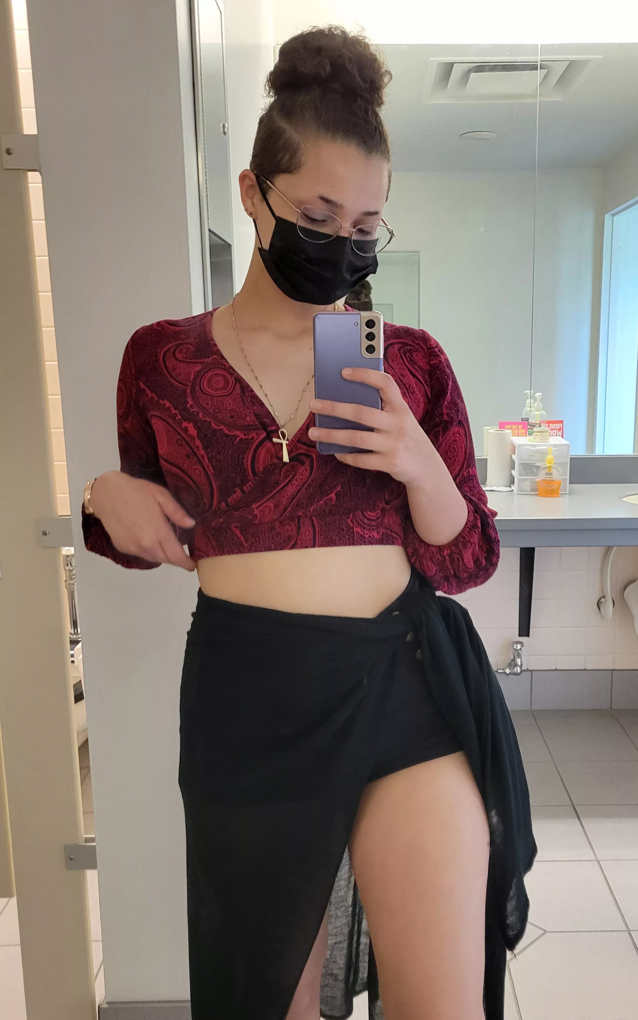 Selfie in the bathroom between classes [F] posted by MissStrawberryPunk