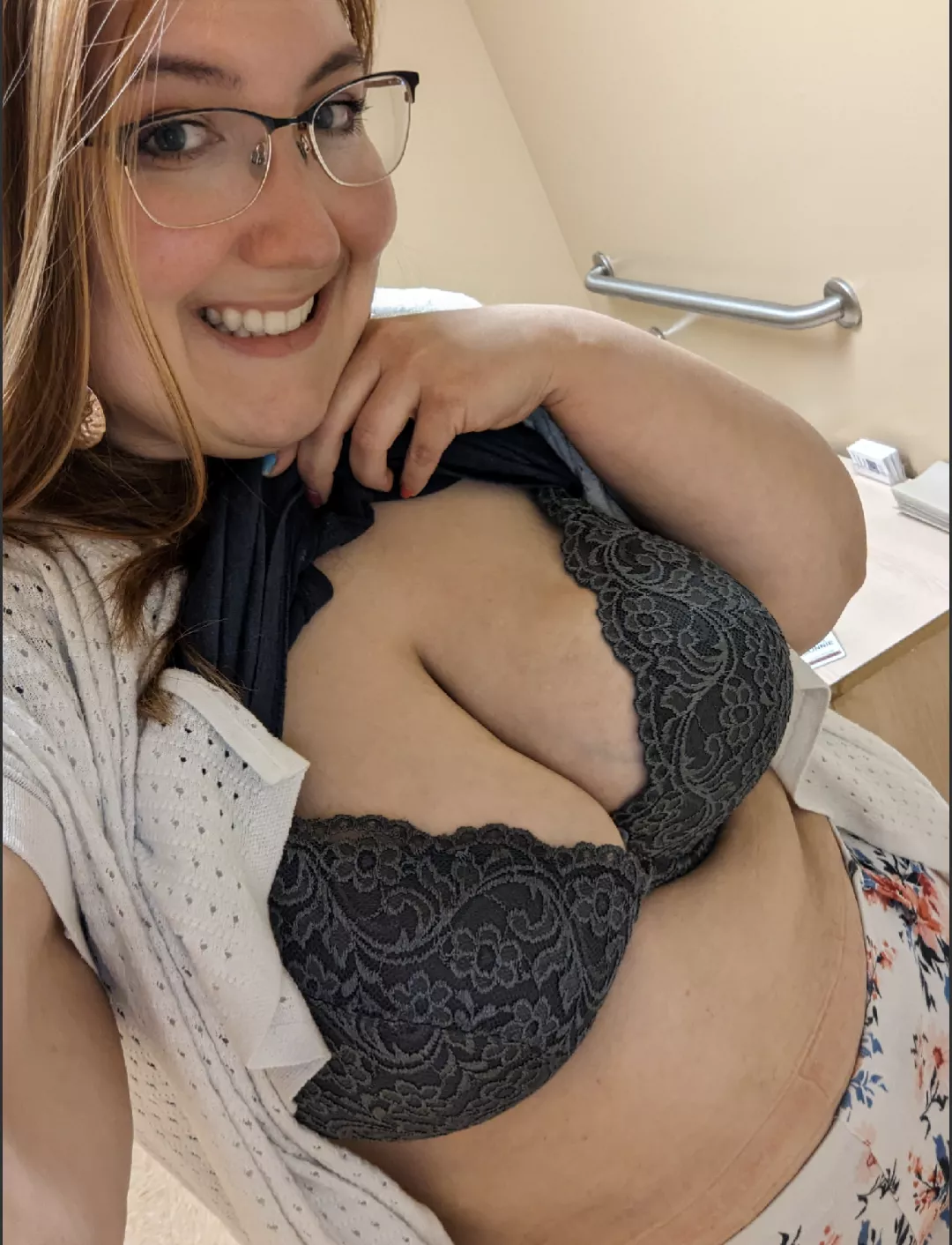 Sneak peek of the tummy 😜 posted by SBLVR20