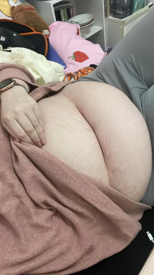 So full i feel sick by Chubby-skyy