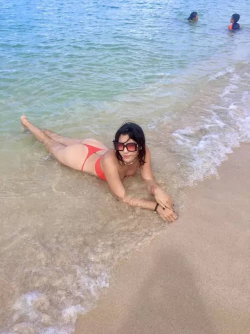 the baywatch was so angry!!! by GloriousCeramagnus