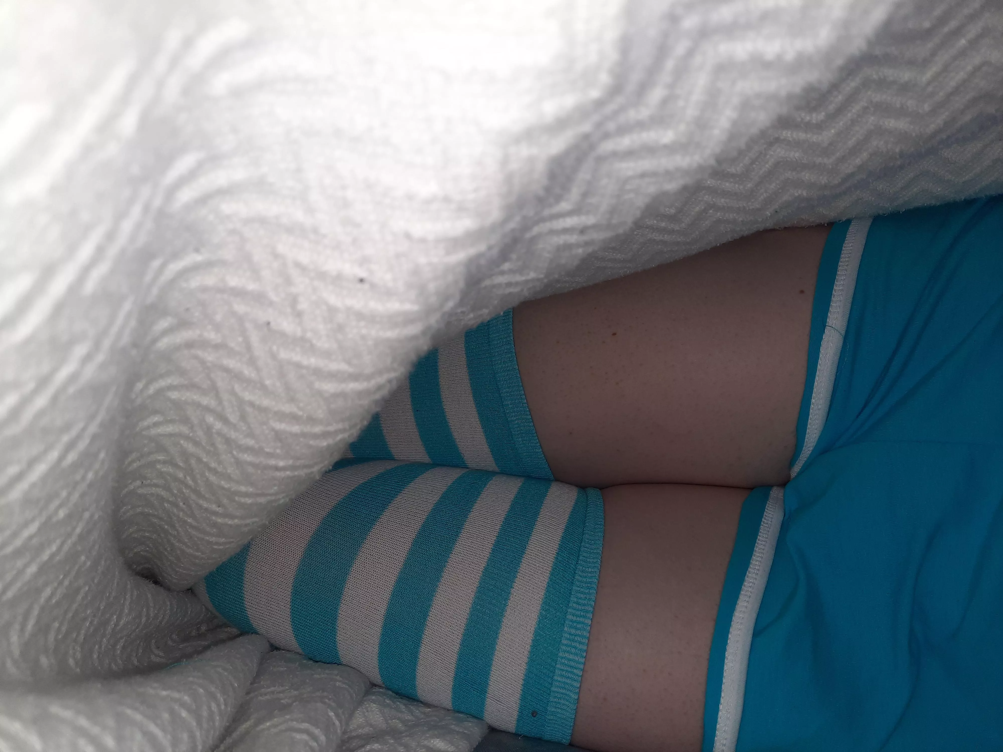 the secret blue boi thighs posted by myboistd