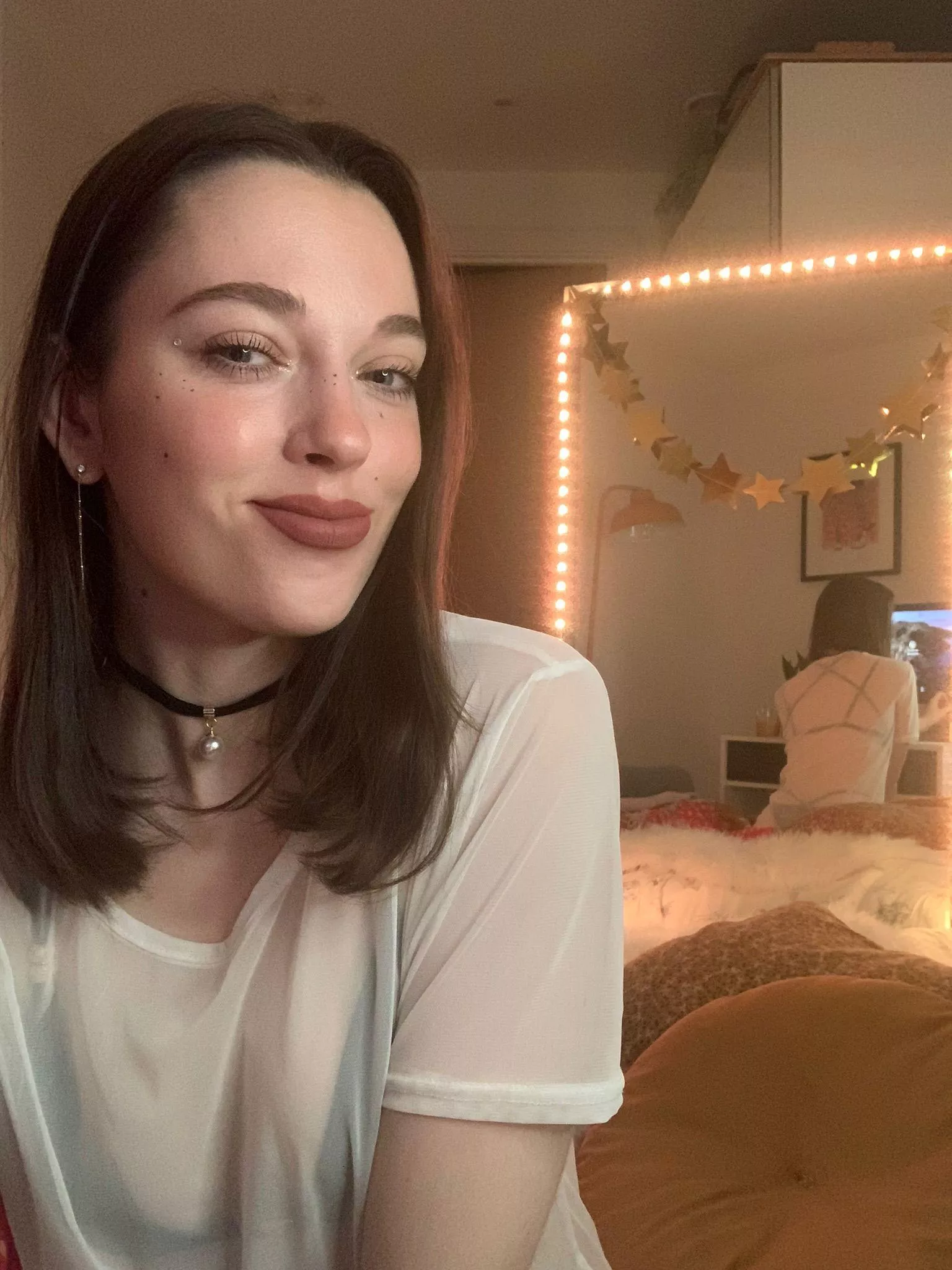 Wait, so in my line of work, is it 'business in the front, party in the back', or 'party in the front, business in the back?' 😏 posted by jessicagraceuk