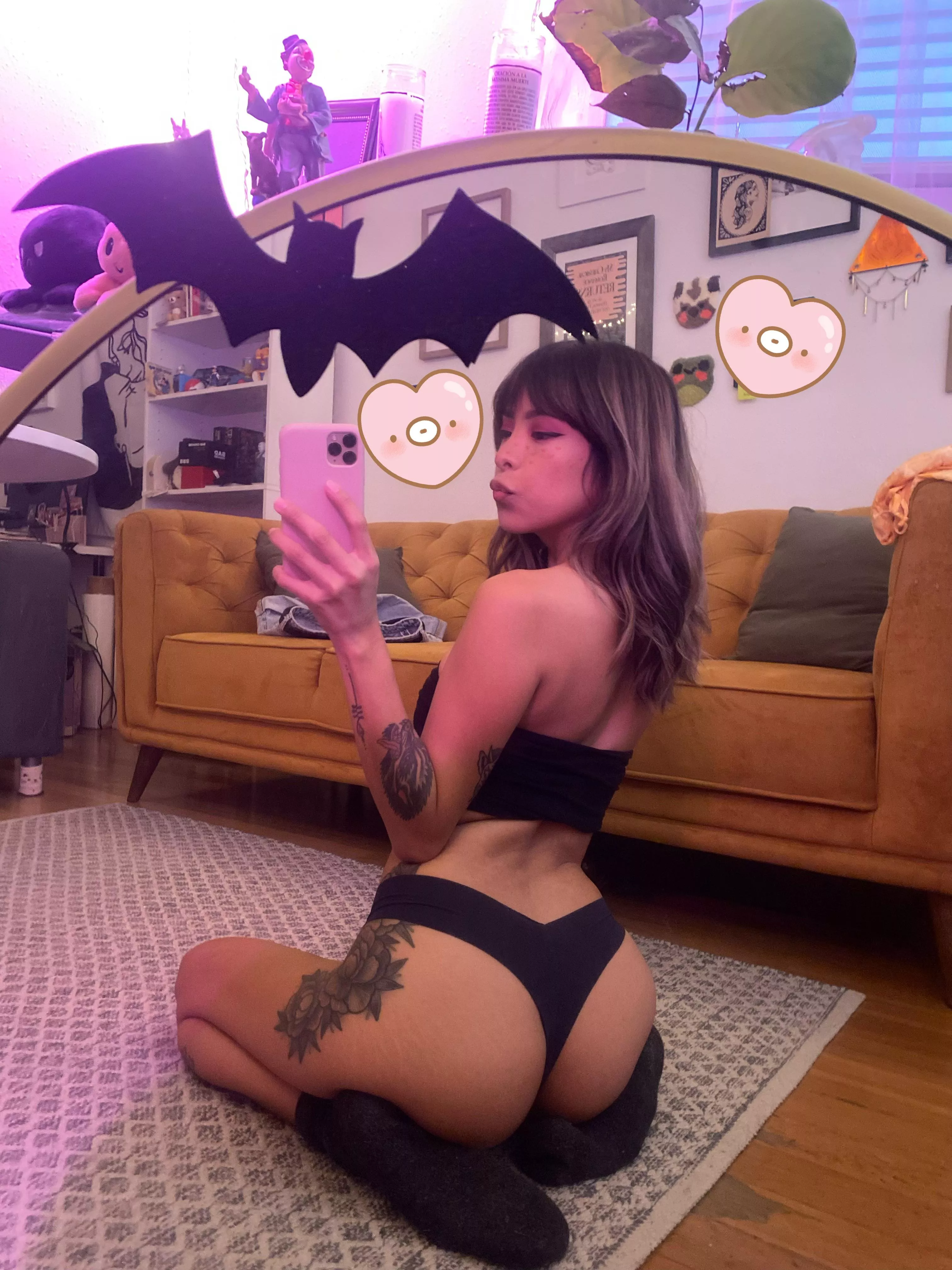 What are your favorite types of panties? posted by xAprilXShowersx