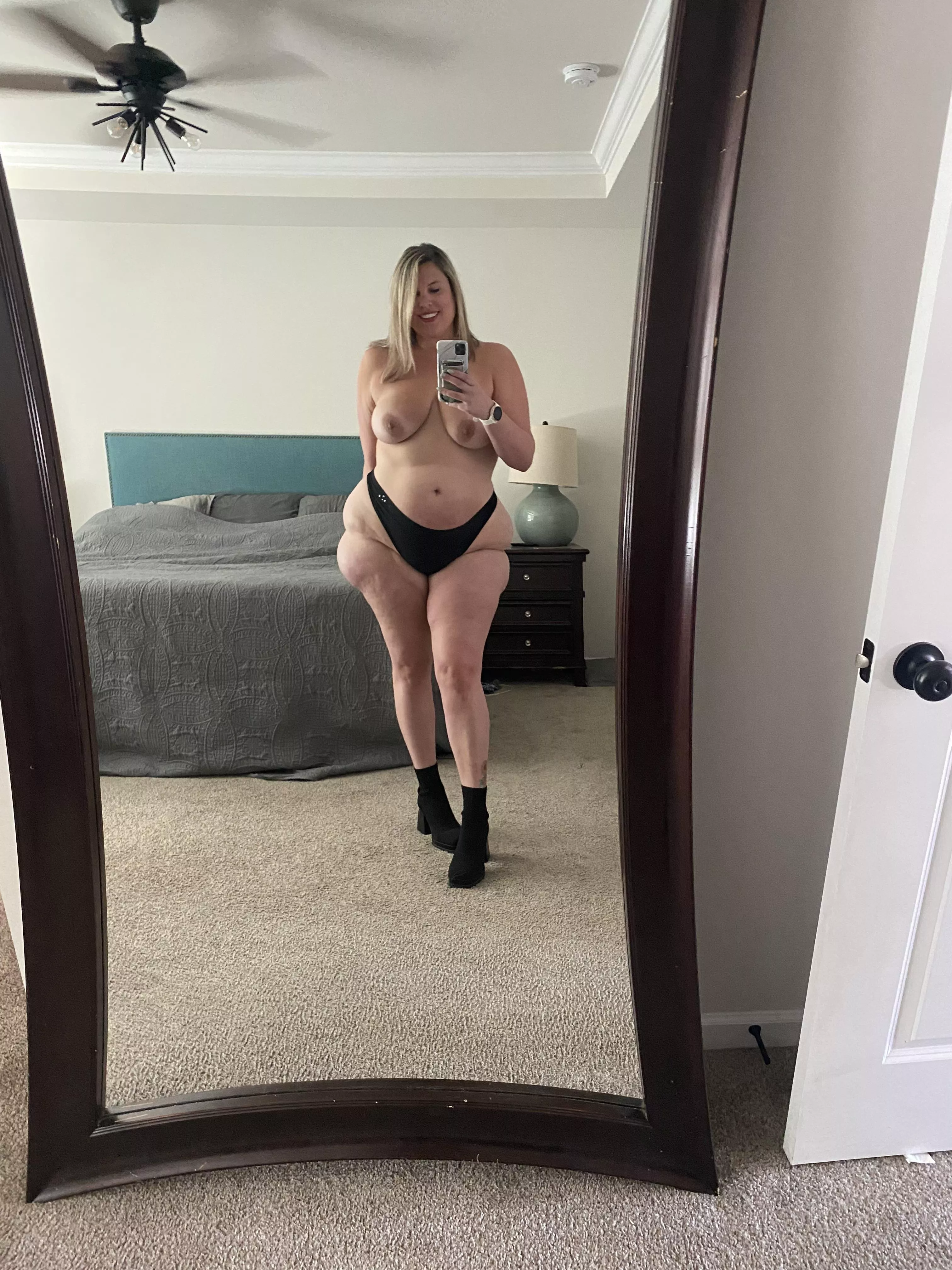 When life give you curves, flaunt them posted by nds2014