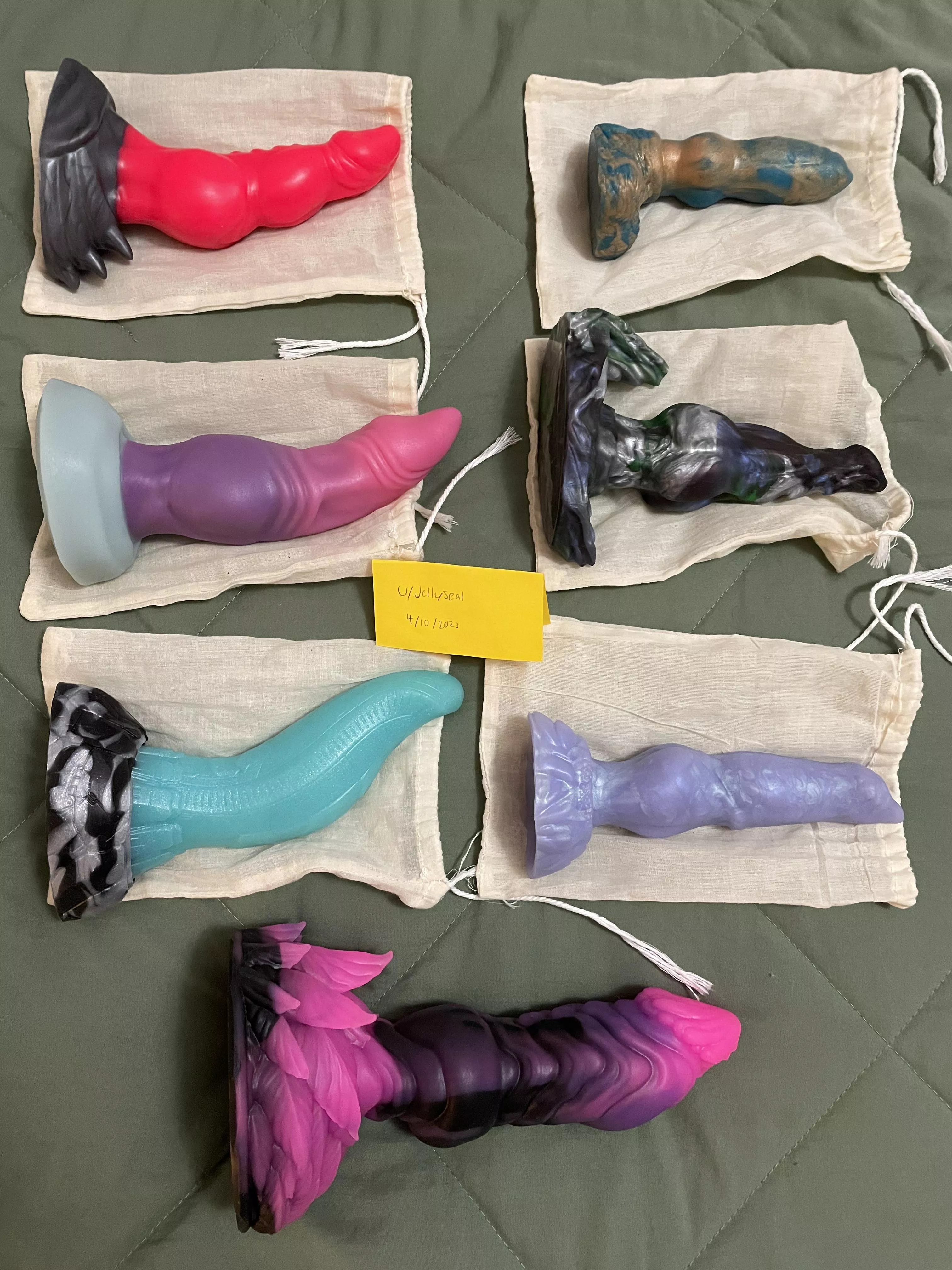 WTS Bad Dragons, Neotori, and Strange Bedfellas toys! Specs in comments posted by JellySeal4