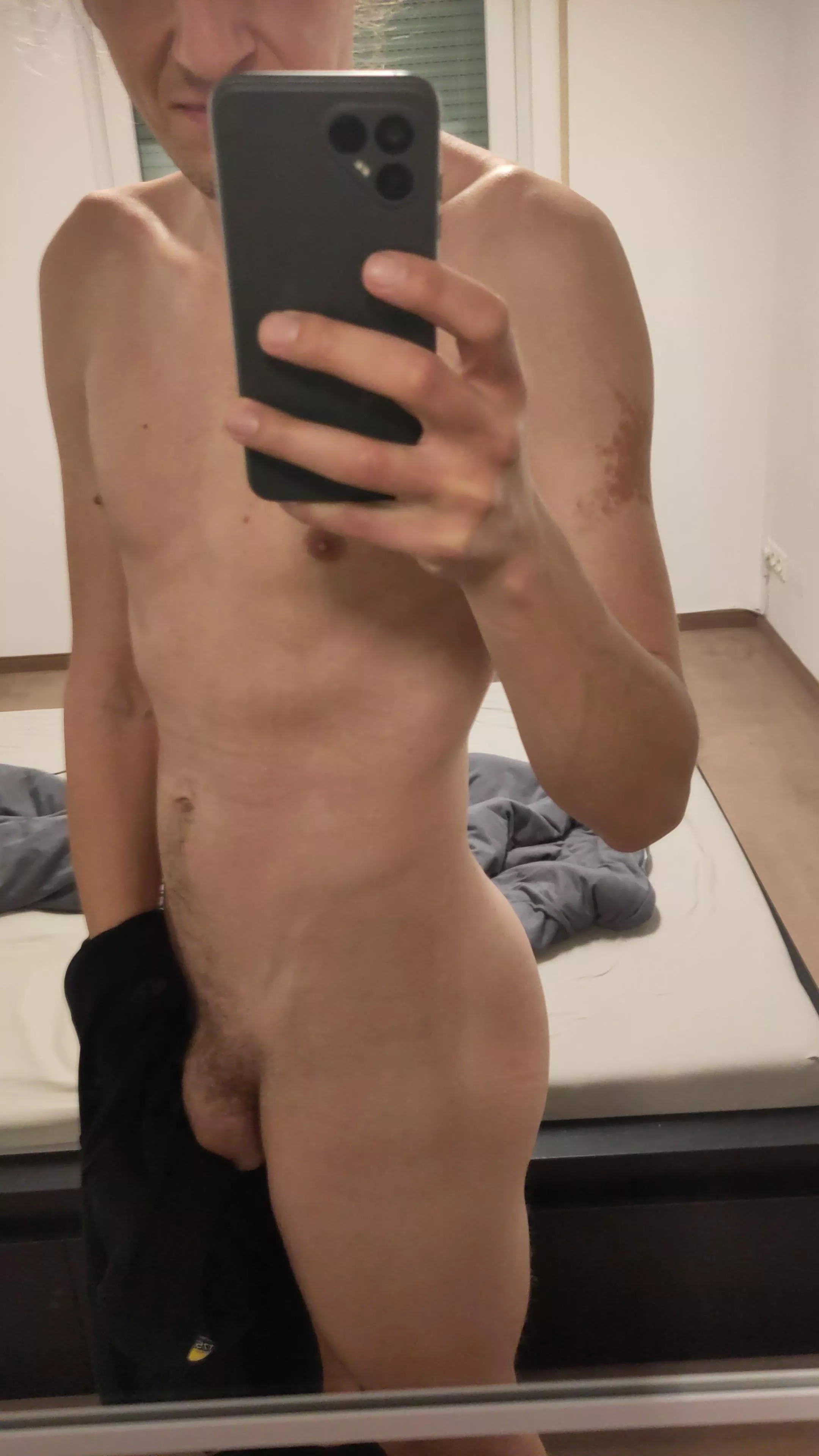 [32] [M] What do you think of German guys? :) posted by verdecklungswachs