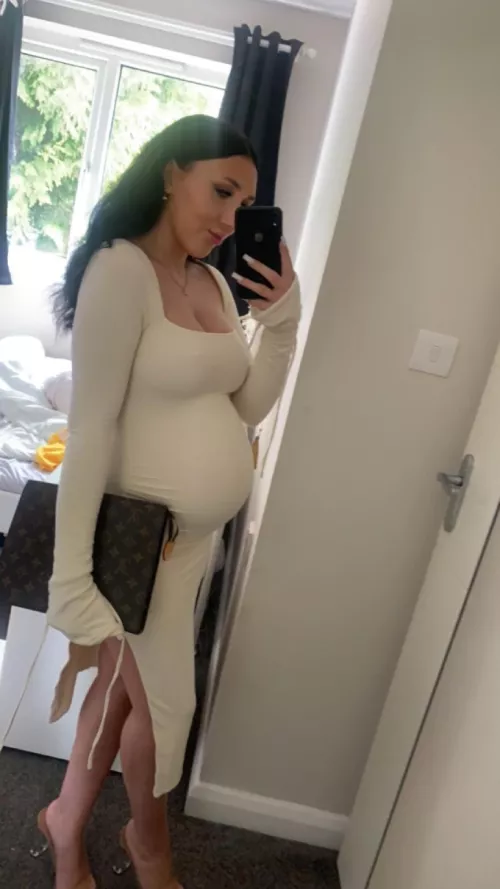 8 months my baby shower 🥰🤍 by Vienna-cumslut