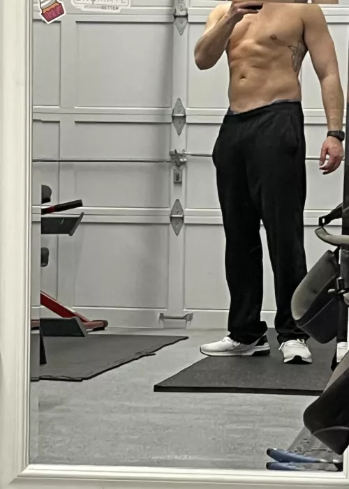 Accepting apps for a gy[m] buddy 😎 by Fit_Advertising8975