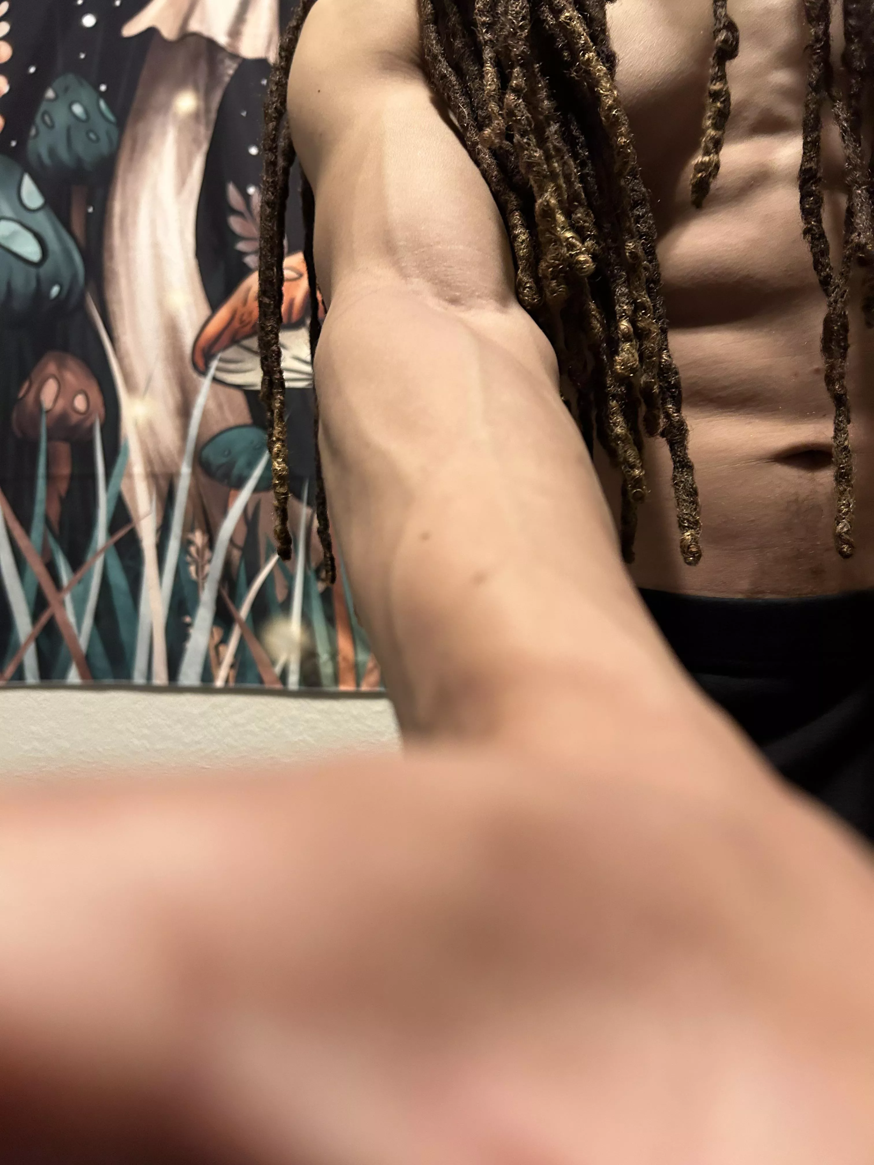 all alone in the dark like a mushroom 🍄🎶 posted by thislinkisded