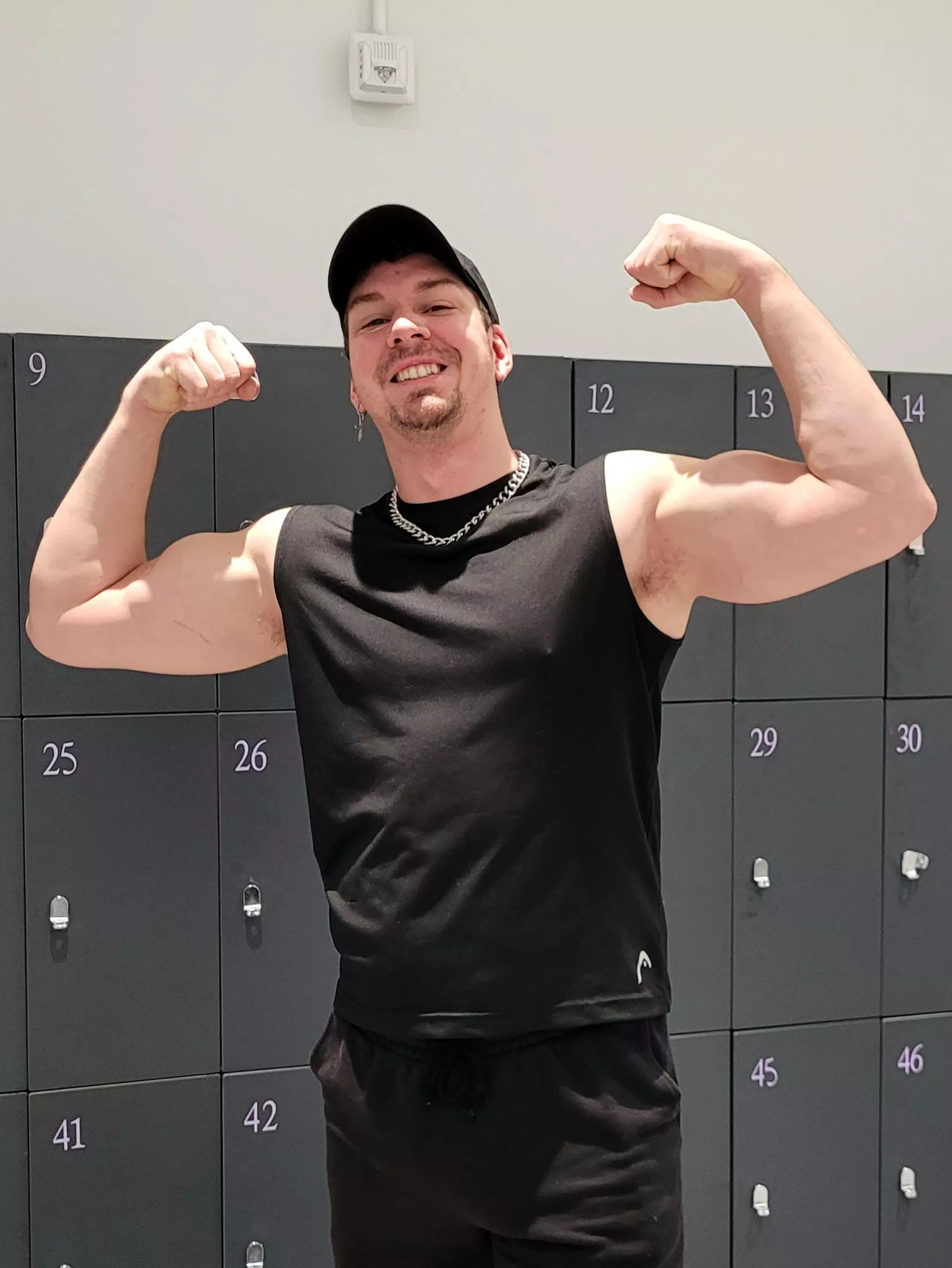 Always feel my best after a good workout session 💪 posted by DeepFriedHooker