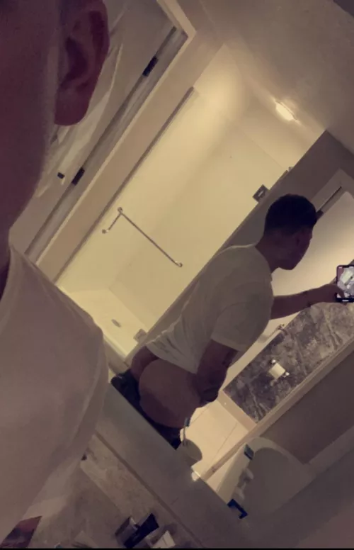 Come spend my cheeks 🤤 by HeadlessJock