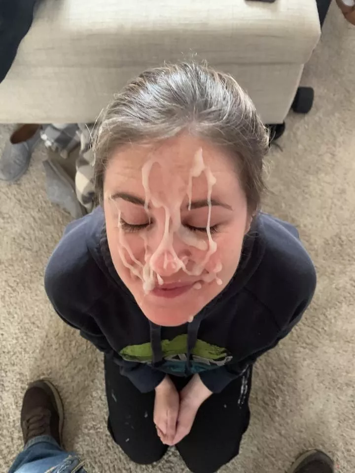 Cumfacial posted by goldmouf12128