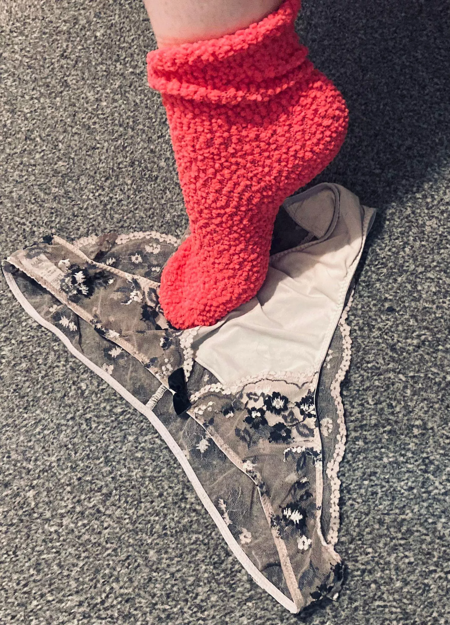 Do you like my fluffy socks and panties 😉 posted by Tootsie_tanya