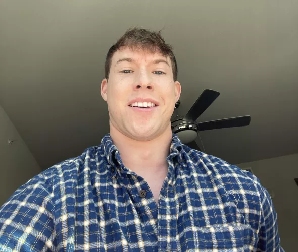 Friendly reminder to be all that you can be today! 😄🫶🏼 by BenBigger_