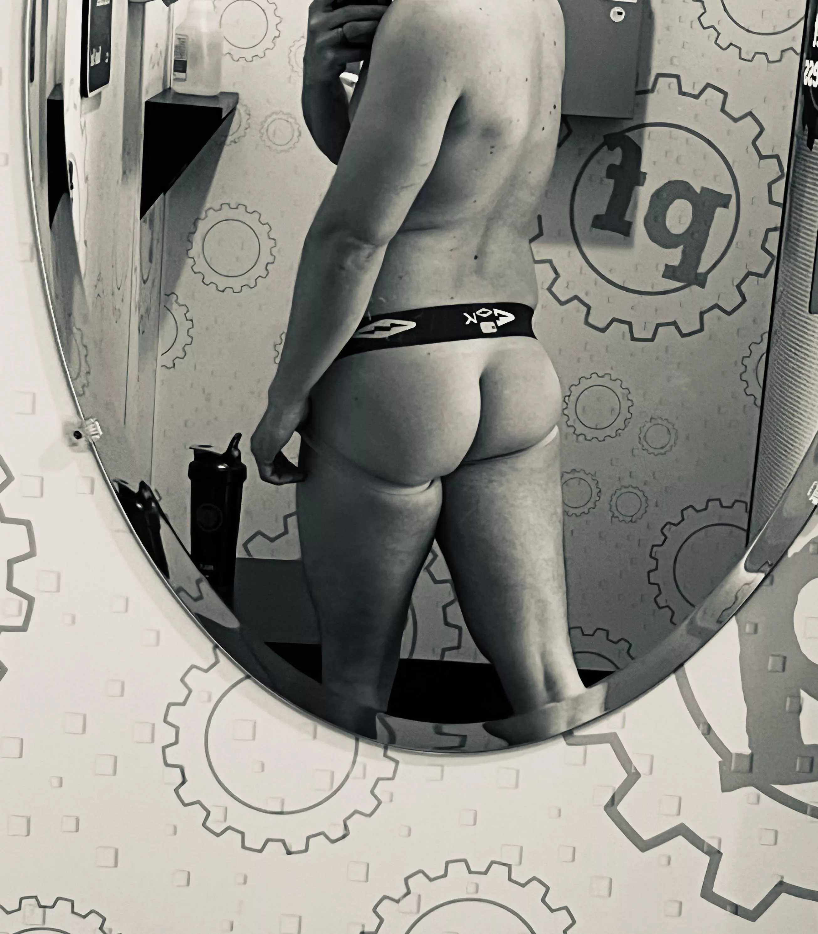 Hu[M]p Day posted by fitzwell69