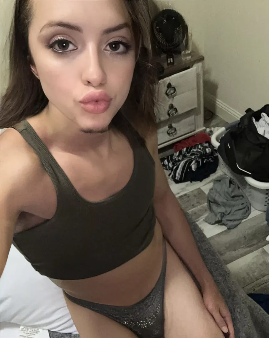 I don’t miss being a boy posted by NecessarySissyJess