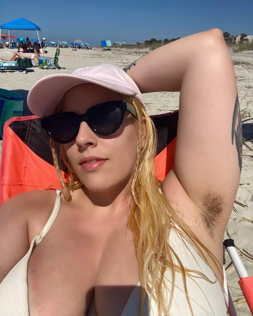 Join me on the beach? posted by Quinnnnx