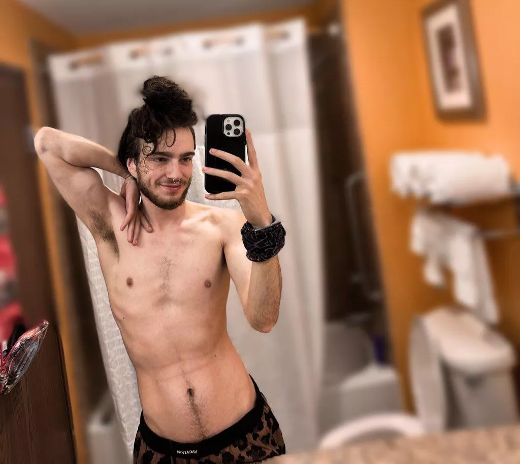 My arms look good here :) posted by Far_Ad_6094