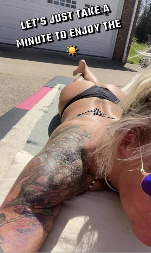 My mommy’s ass by No_Organization_5935