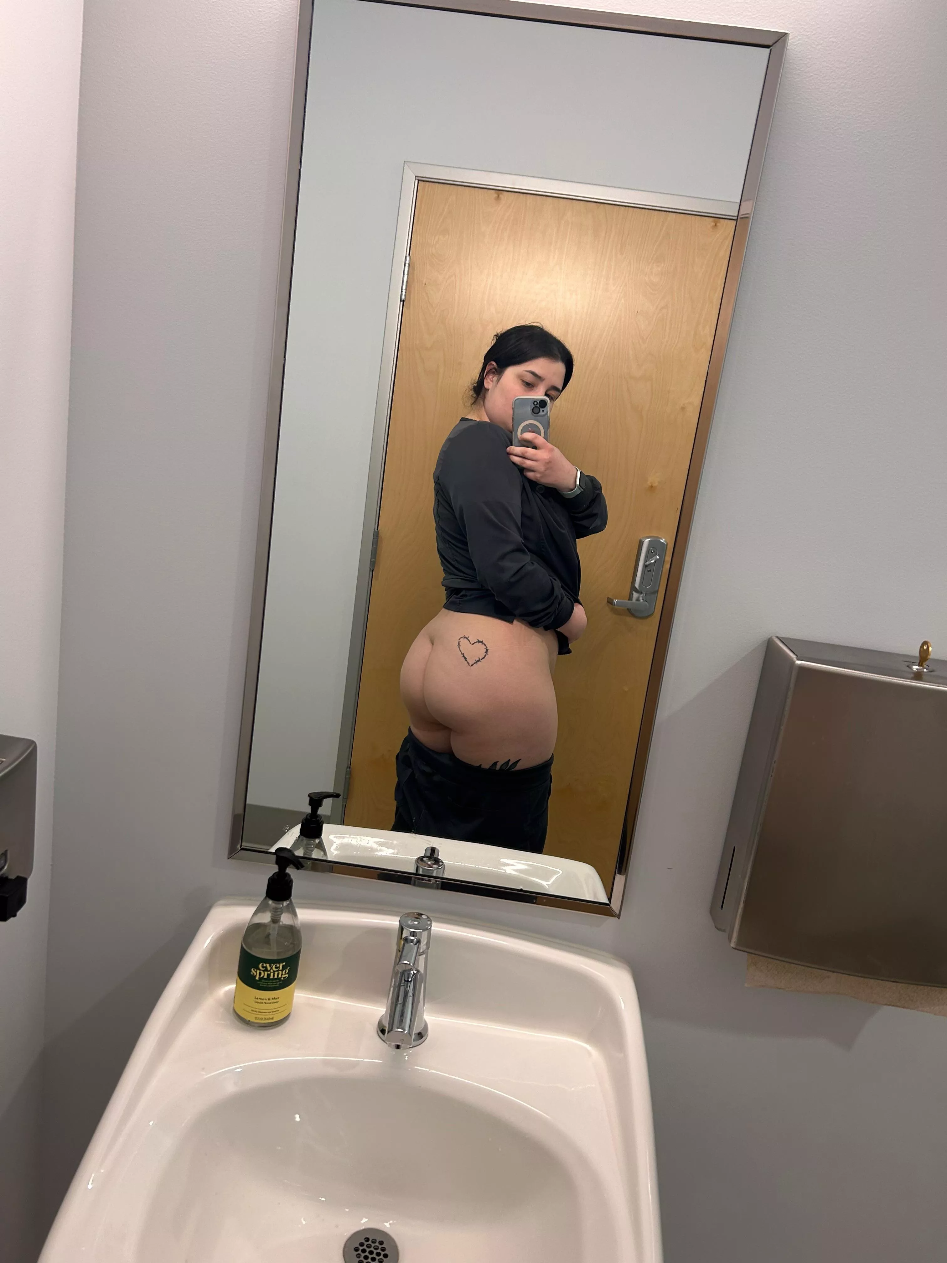 Night shift anyone? posted by thegirlnextdoor55