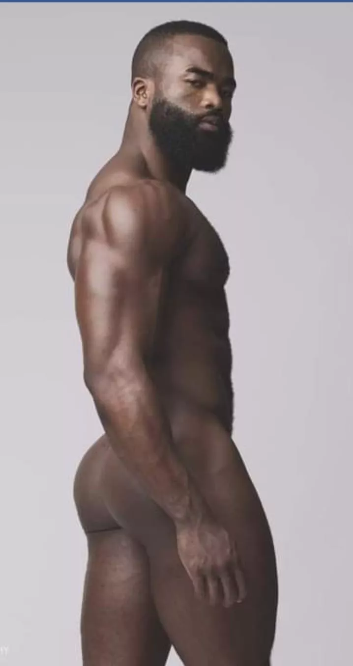 Nude male posted by rian20067