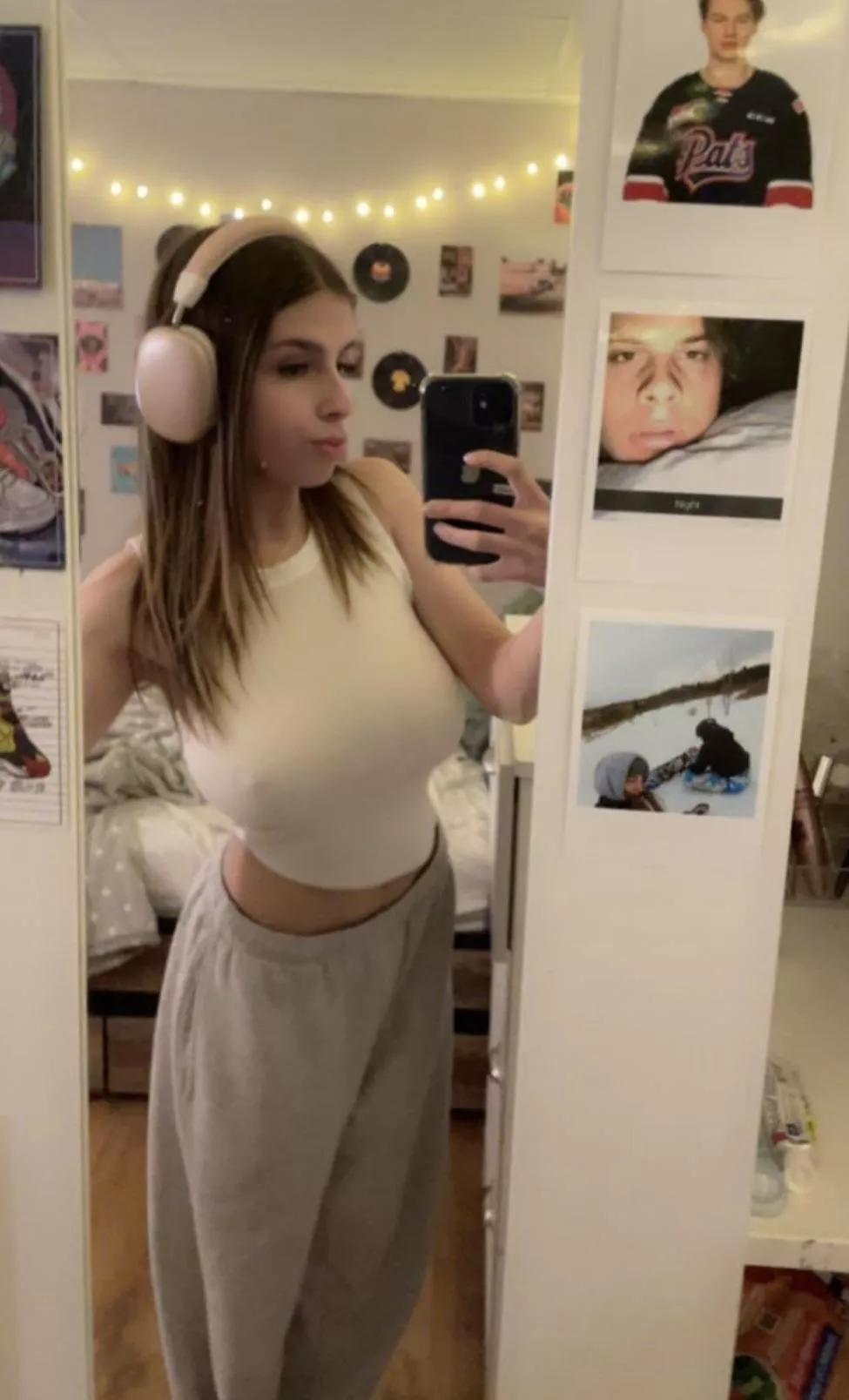 Pokies🤭 posted by ginagarciaX