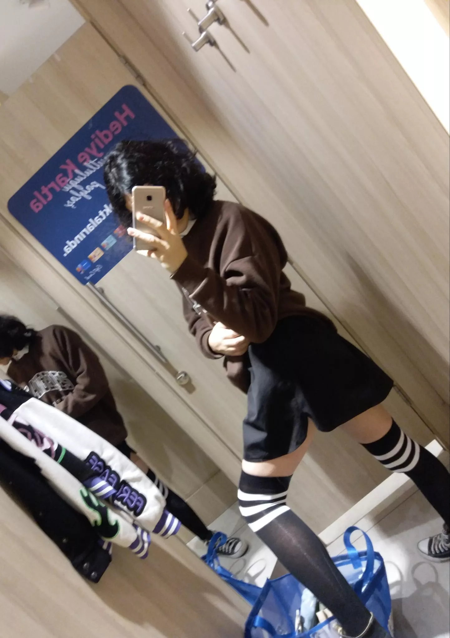 should i buy this skirt 🤭 posted by Yogurt_Berennn