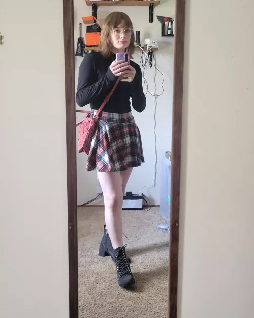 Skirt weather is finally here 🥰 by YoureASquidYoureAKid