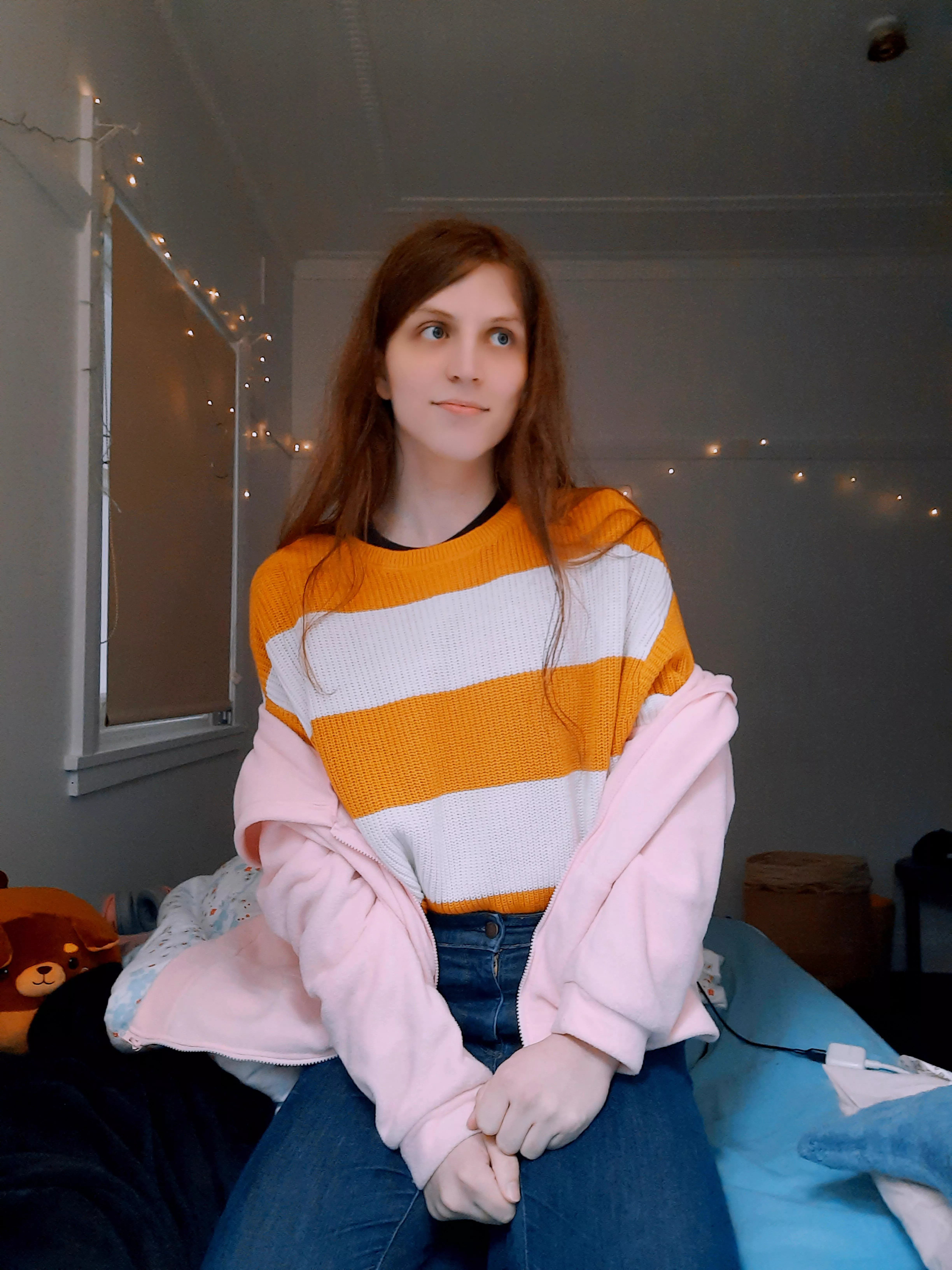 this outfit makes me feel really cute ^-^, what would you call my aesthetic? posted by Felix_The_GameR2