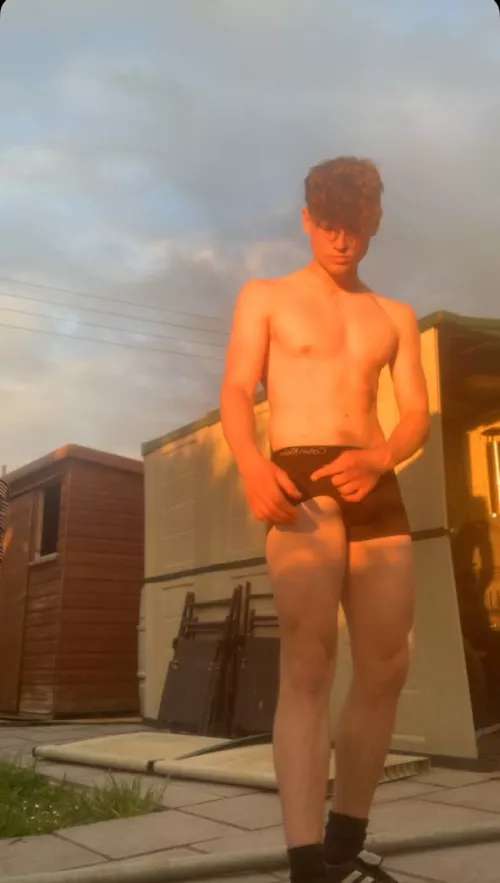 Want to roam around in public with my boxer brief! by leo-brooks