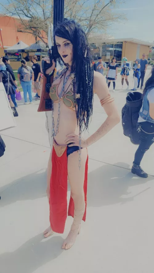 Went to a anime con as a huttese slave. Hope you all enjoy. [Cosplay by me] by PunkRock_succubus