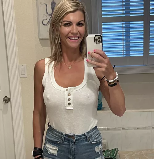 Who doesn’t love a hot mom without a Bra! by fitnesswife1983