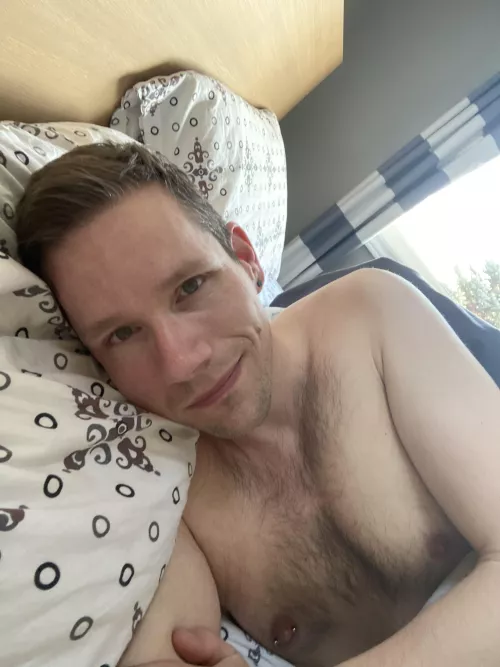 Wishing you all a fantastic day, or evening. by tril-lyseh