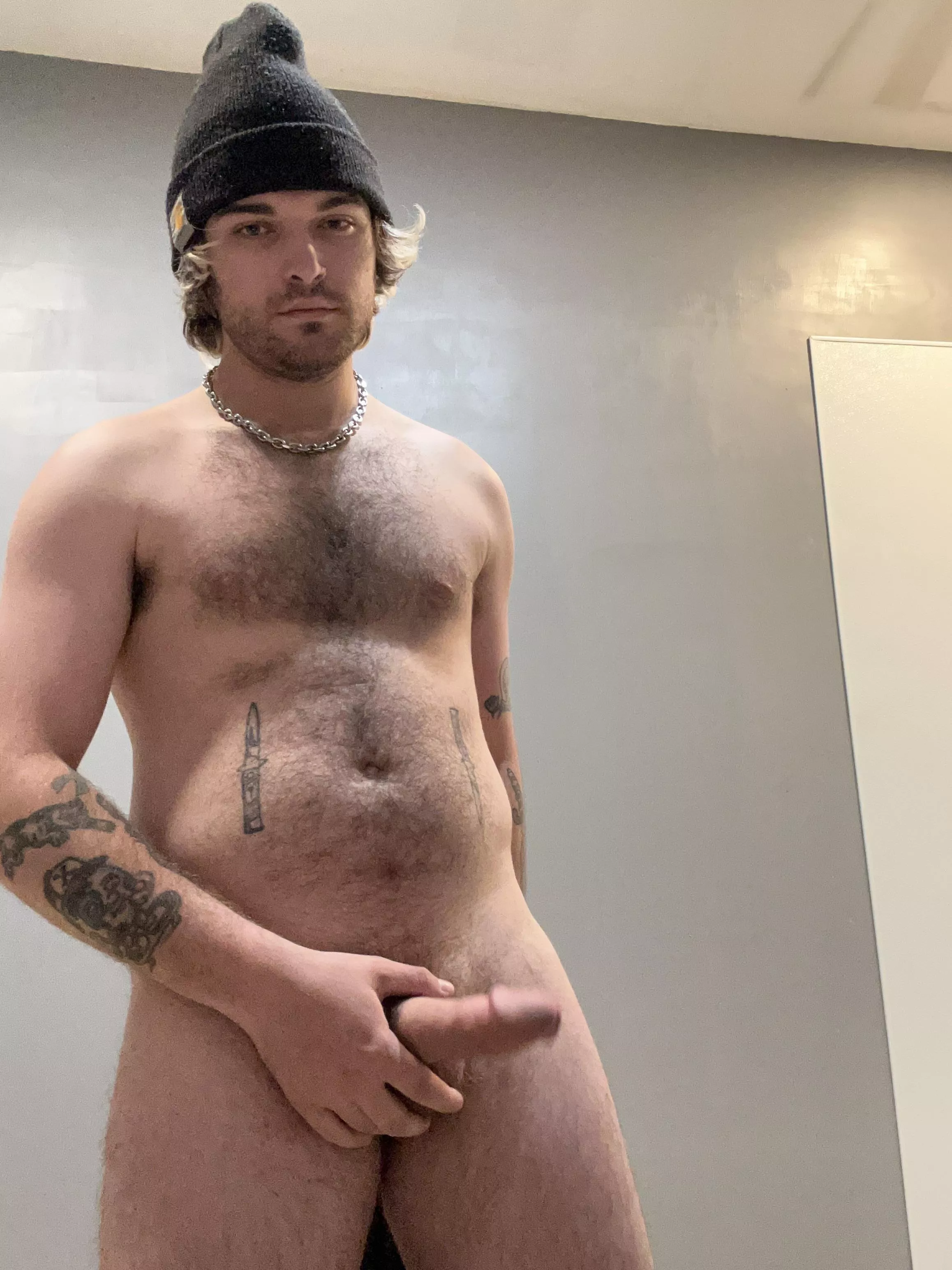 work selfie 😋 posted by MaxxxStone