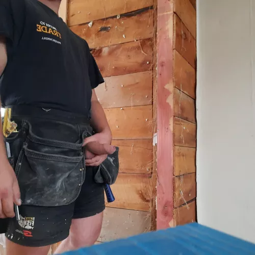 Working hard or hardly working? by southland_lad