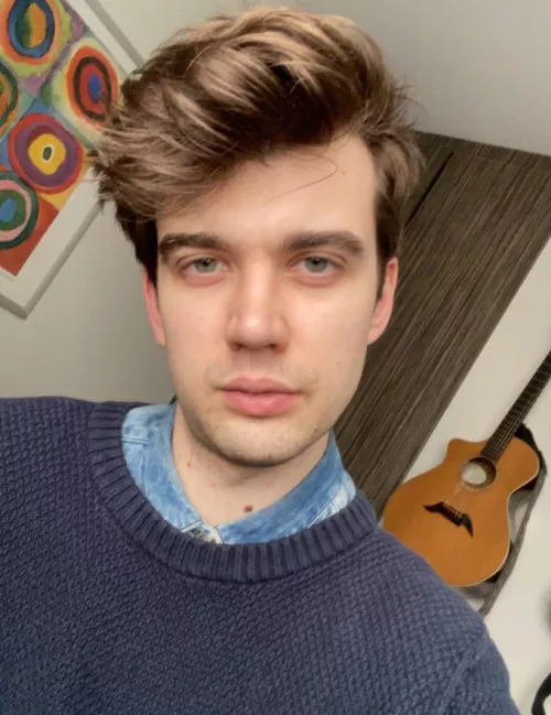 [26] Good afternoon 🌻 by Amerosxx