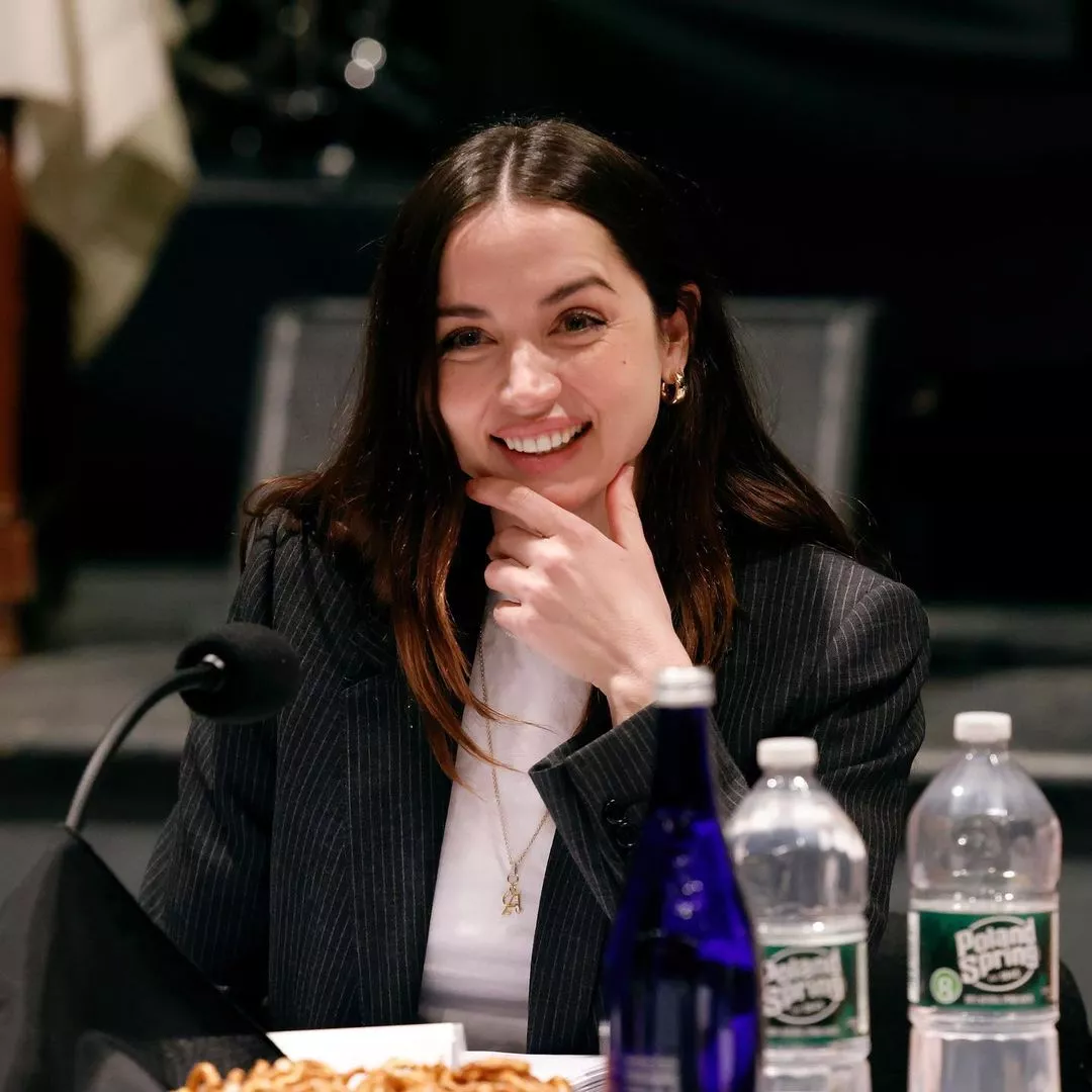 Ana De Armas posted by sagar9175