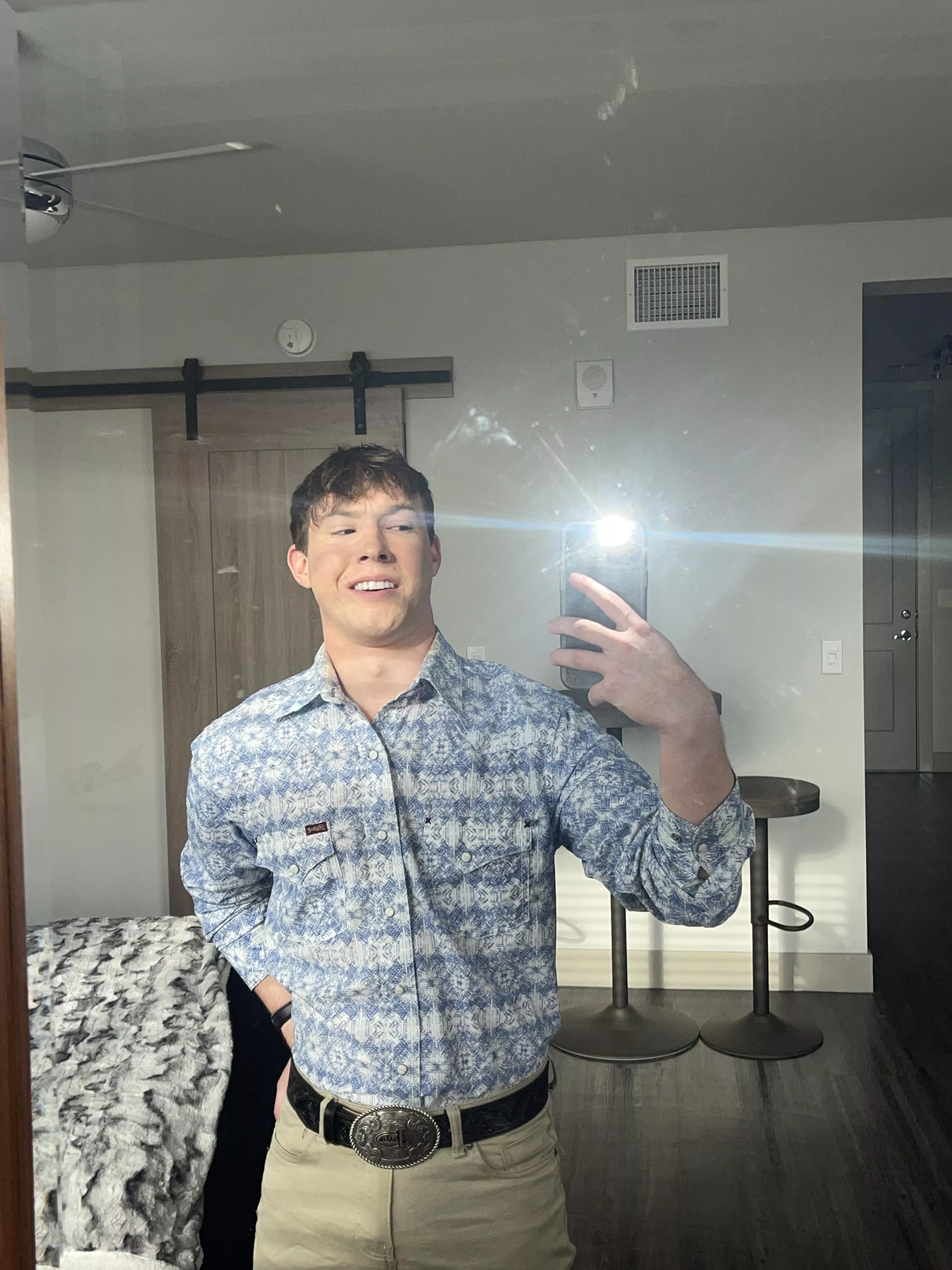 Anyone into country guys? 😬🪵🌾 posted by BenBigger_