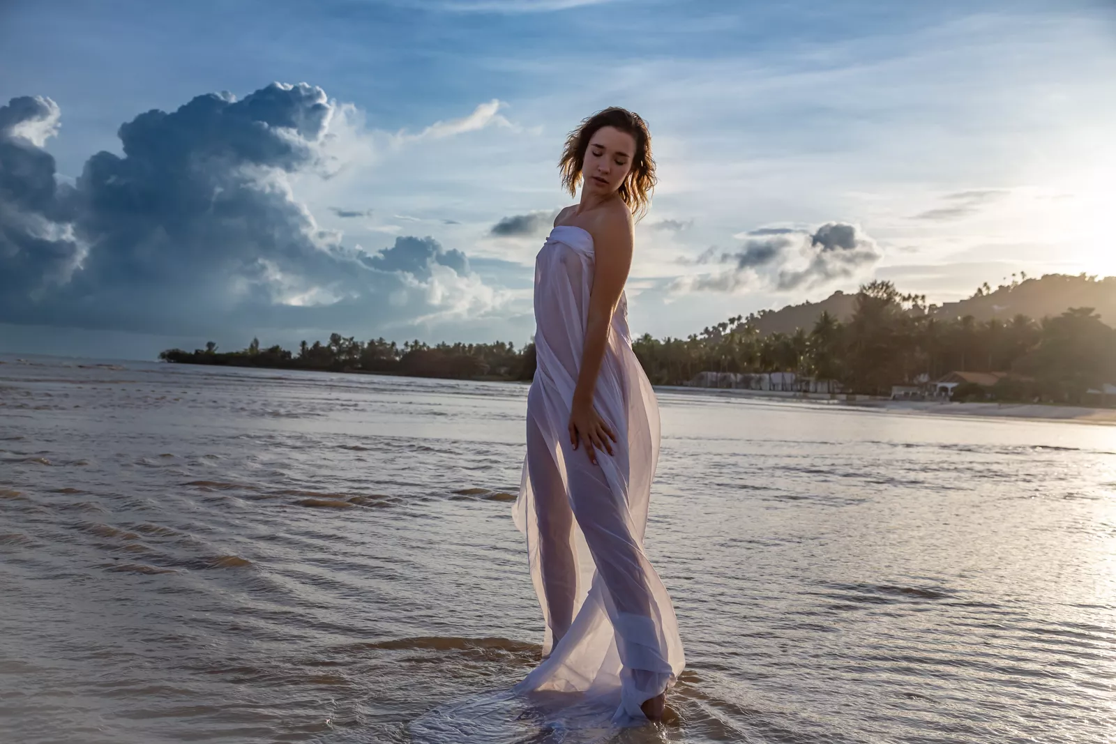 Being at the beach always gives me energy posted by JulesBlondy