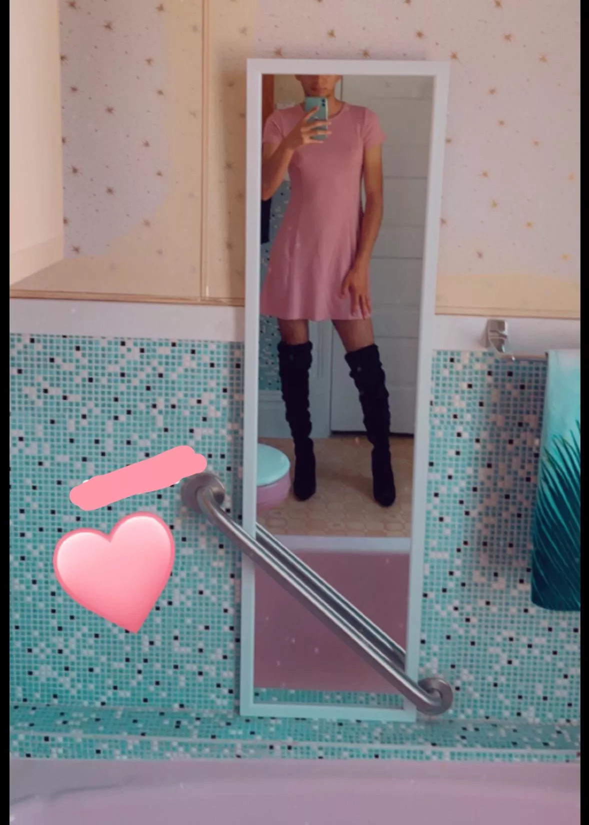 Boots as high as… posted by Chuyeryto