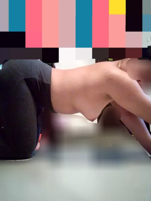 coldest with the kiss so he call me ice cream. catch me in the (f)ridge where all the ice be by churroaweighaccount