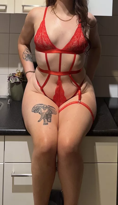 Don’t do the dishes, do me instead by NofaceLaylaaaa