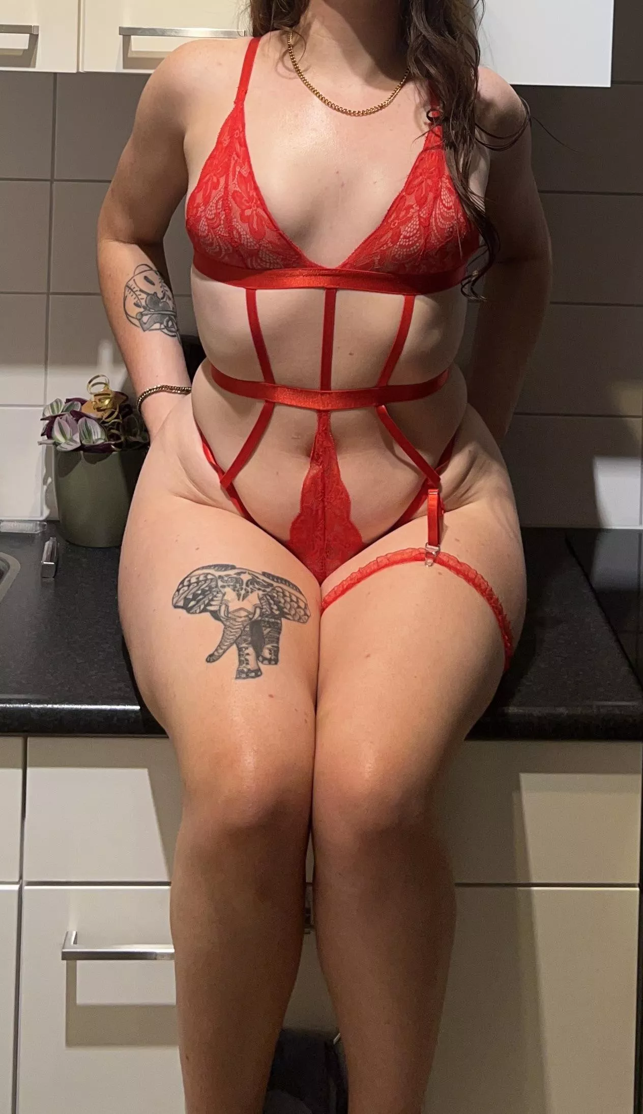 Don’t do the dishes, do me instead posted by NofaceLaylaaaa